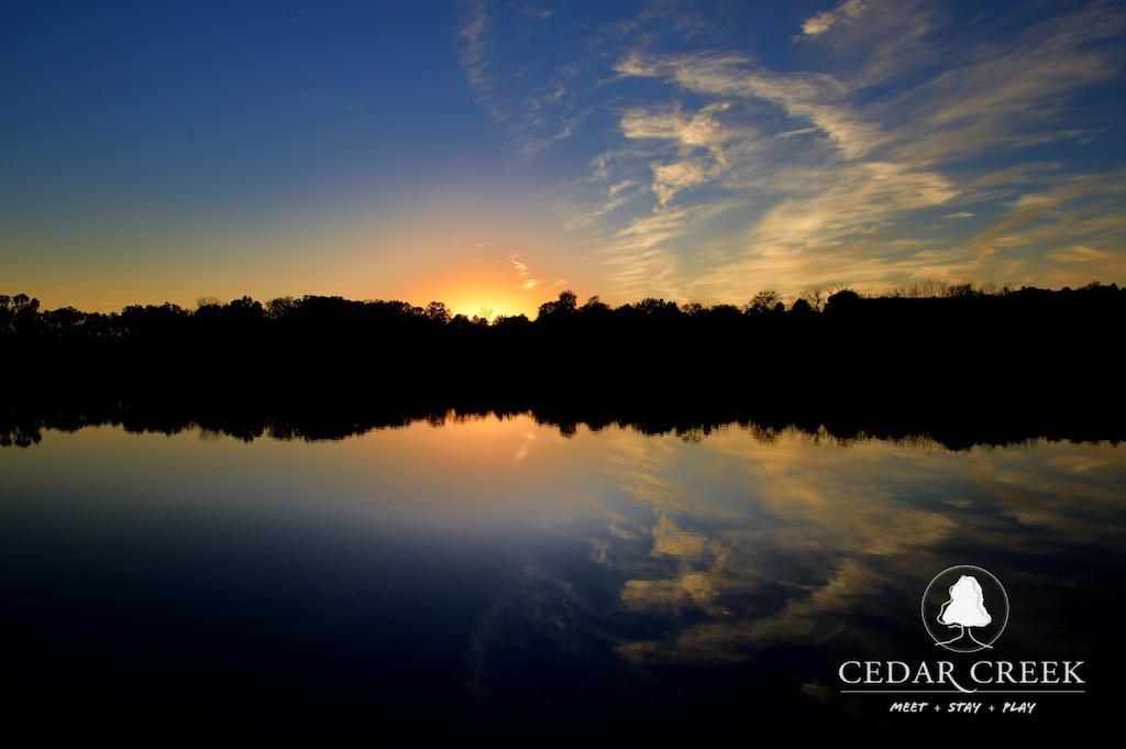 Cedar Creek Hotell New Haven Exteriör bild