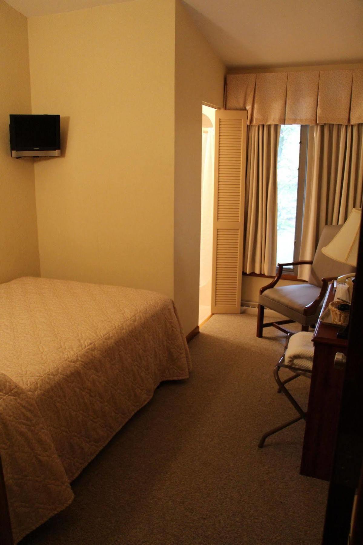 Cedar Creek Hotell New Haven Exteriör bild